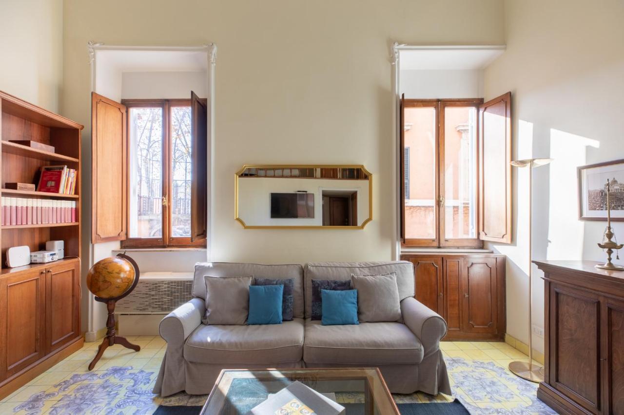 Iflat Campo De Fiori Cozy Flat Apartment Рим Екстериор снимка